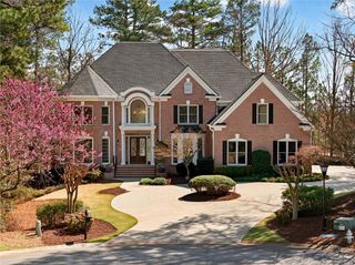 1090 Abingdon Lane, Alpharetta, GA 30022