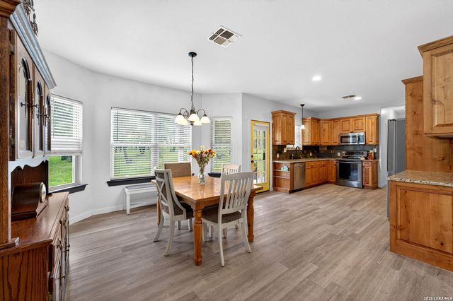 160 County Road 6874, Natalia, TX 78059