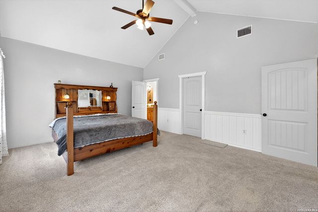 160 County Road 6874, Natalia, TX 78059