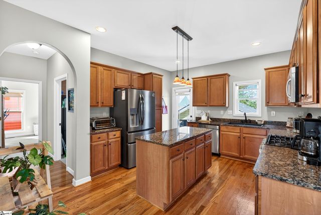 8 Marquette Road, Simpsonville, SC 29680