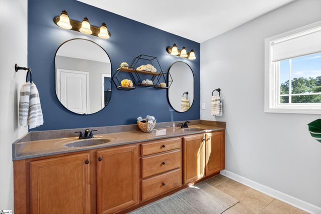 8 Marquette Road, Simpsonville, SC 29680