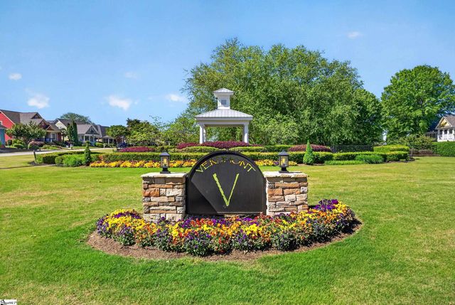 8 Marquette Road, Simpsonville, SC 29680