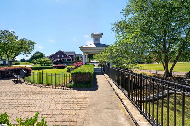 8 Marquette Road, Simpsonville, SC 29680