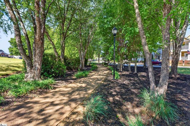 8 Marquette Road, Simpsonville, SC 29680