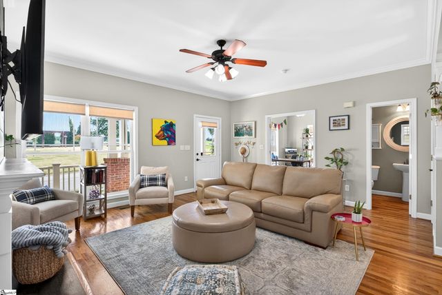 8 Marquette Road, Simpsonville, SC 29680