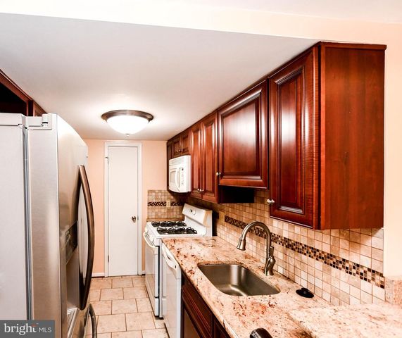 7425 CALDER DR, Capitol Heights, MD 20743