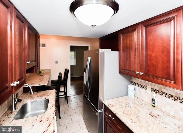 7425 CALDER DR, Capitol Heights, MD 20743