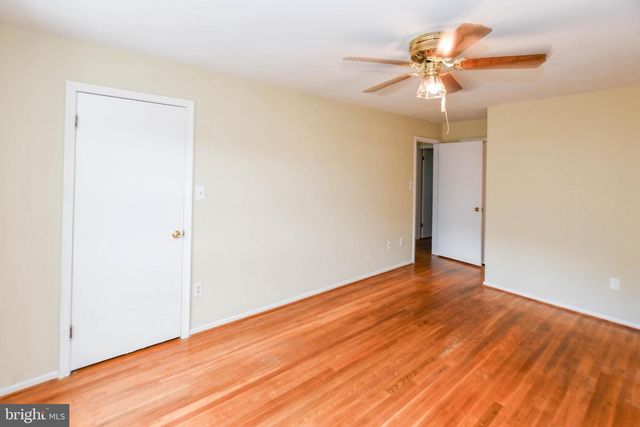 7425 CALDER DR, Capitol Heights, MD 20743