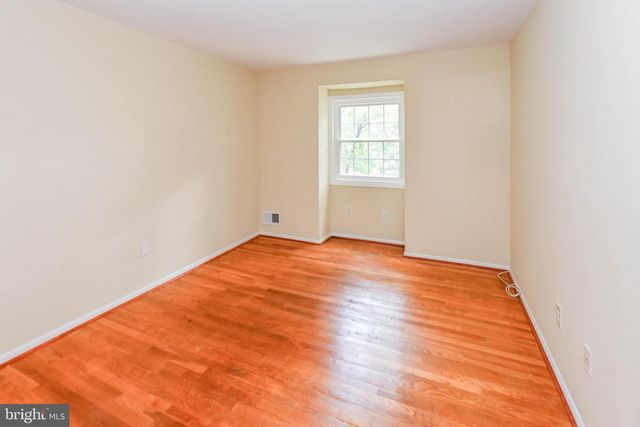 7425 CALDER DR, Capitol Heights, MD 20743