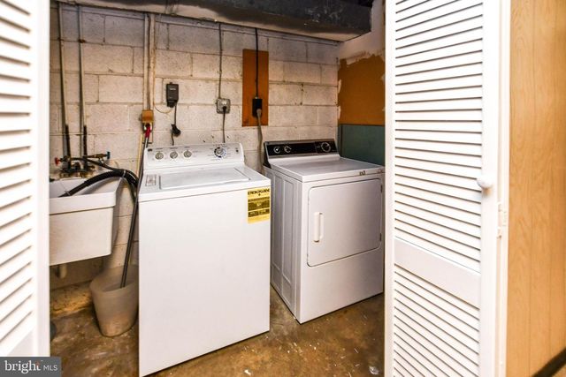 7425 CALDER DR, Capitol Heights, MD 20743