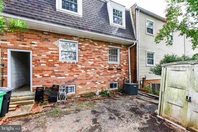 7425 CALDER DR, Capitol Heights, MD 20743