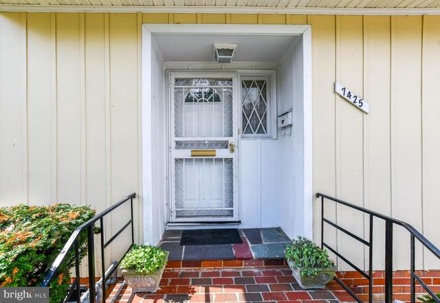 7425 CALDER DR, Capitol Heights, MD 20743