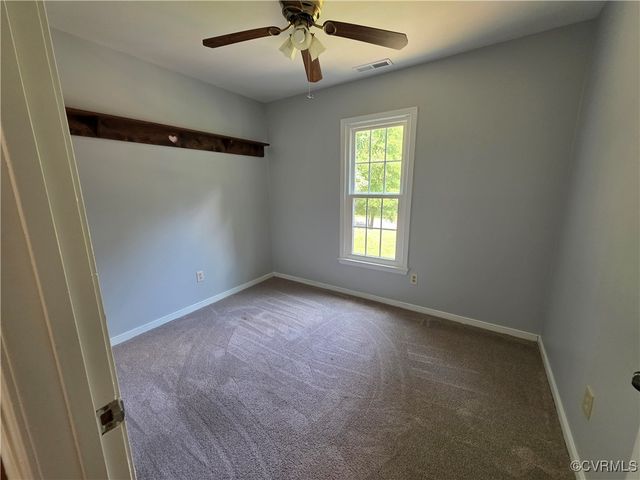 11220 Sunfield Dr, Midlothian, VA 23112
