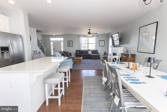 16386 BALL POINT RD, Piney Point, MD 20674