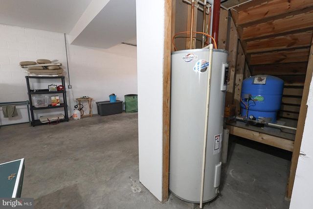 16386 BALL POINT RD, Piney Point, MD 20674