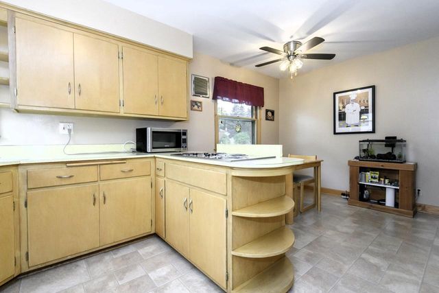 7429 W Ohio AVENUE, Milwaukee, WI 53219