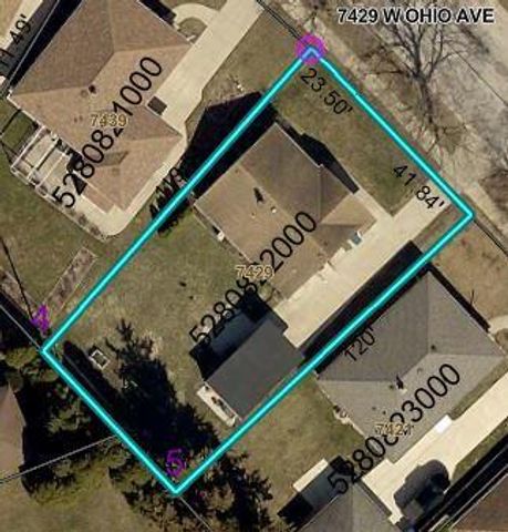 7429 W Ohio AVENUE, Milwaukee, WI 53219