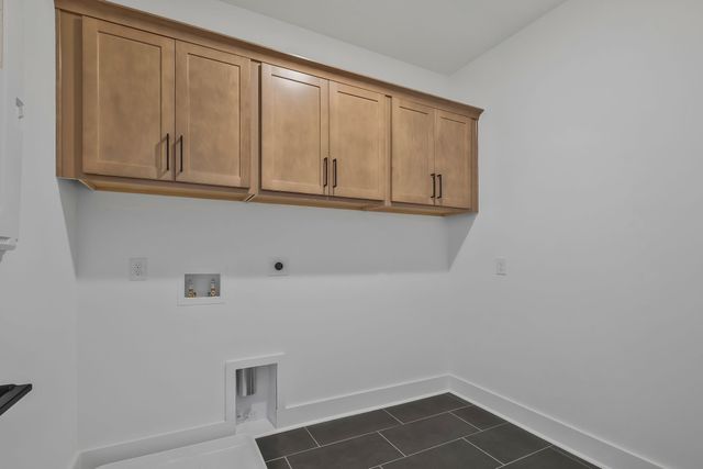 82 Russell Court, Lebanon, TN 37087
