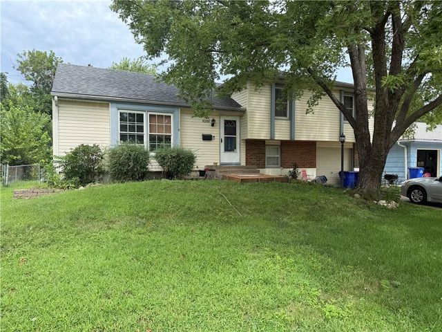 8200 E 133rd Terrace, Grandview, MO 64030