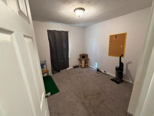 8200 E 133rd Terrace, Grandview, MO 64030