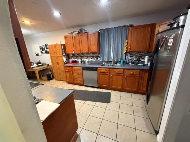 8200 E 133rd Terrace, Grandview, MO 64030