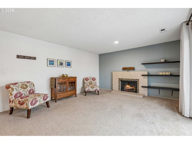 9706 Nw 19TH Ave, Vancouver, WA 98665