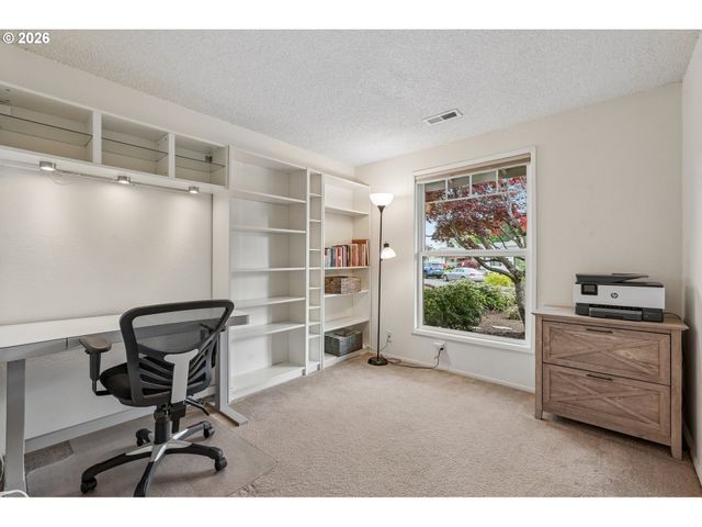 9706 Nw 19TH Ave, Vancouver, WA 98665