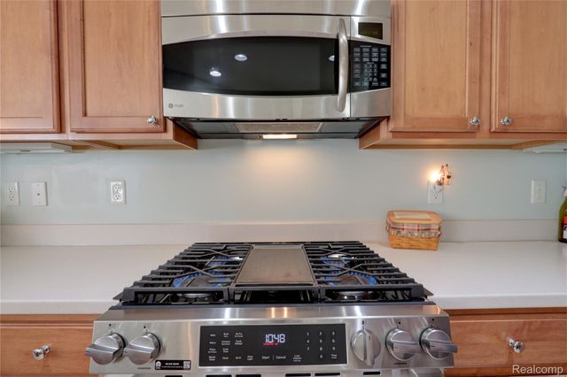 26489 Higgins Way, Brownstown Charter Township, MI 48134