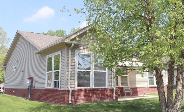 26489 Higgins Way, Brownstown Charter Township, MI 48134