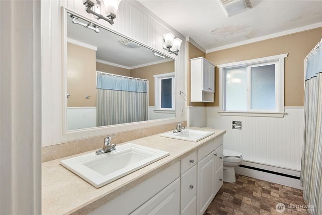 1723 Shorewood Drive, Bremerton, WA 98312