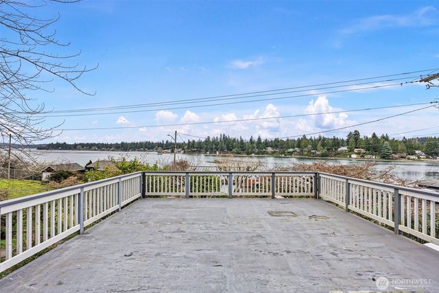 1723 Shorewood Drive, Bremerton, WA 98312