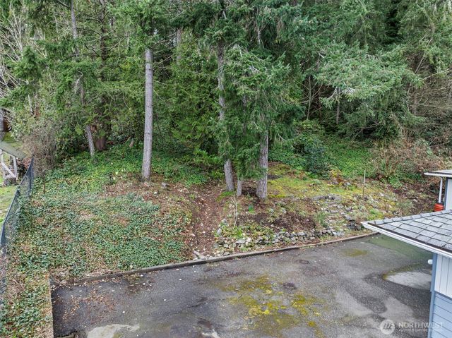 1723 Shorewood Drive, Bremerton, WA 98312