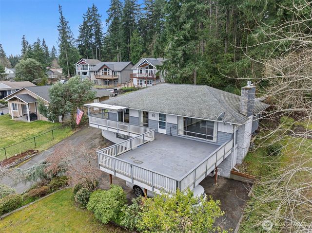 1723 Shorewood Drive, Bremerton, WA 98312