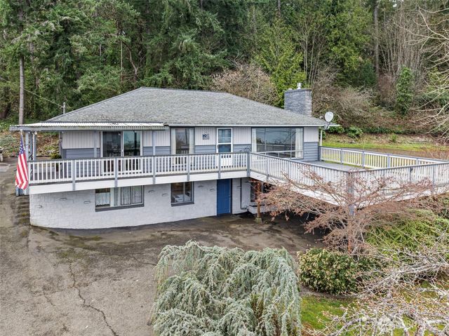 1723 Shorewood Drive, Bremerton, WA 98312