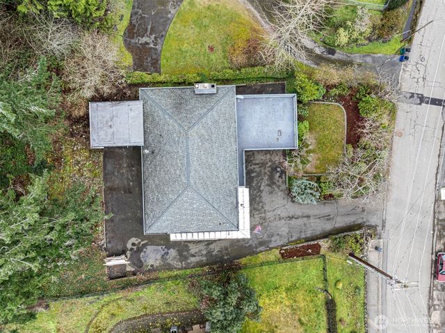 1723 Shorewood Drive, Bremerton, WA 98312