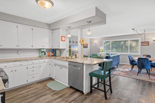 920 Westwood Lane, Anoka, MN 55303