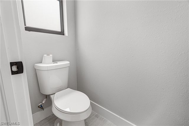 228 NW 22nd CT, Cape Coral, FL 33993