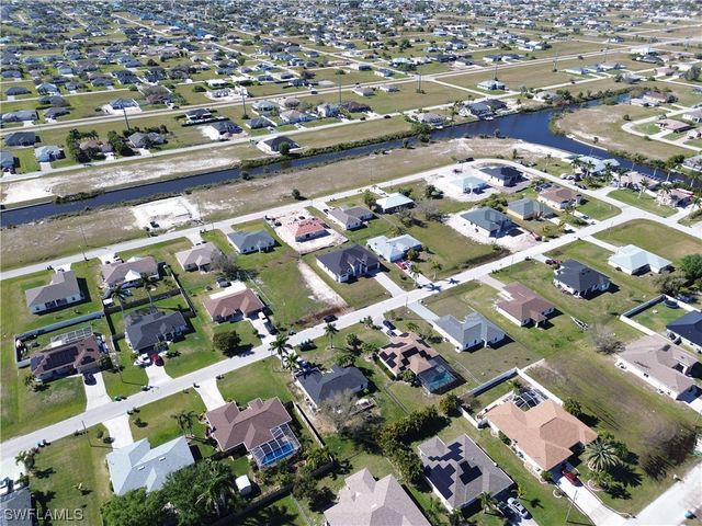 228 NW 22nd CT, Cape Coral, FL 33993