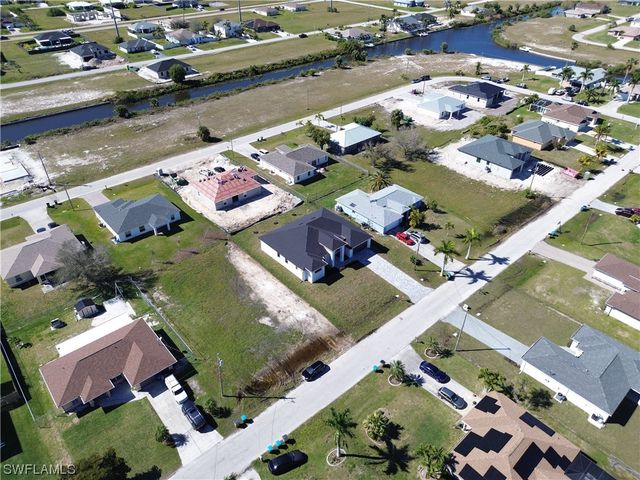 228 NW 22nd CT, Cape Coral, FL 33993
