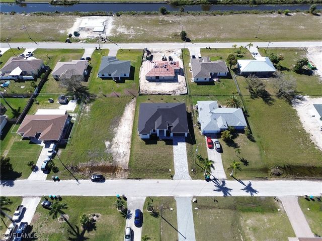 228 NW 22nd CT, Cape Coral, FL 33993