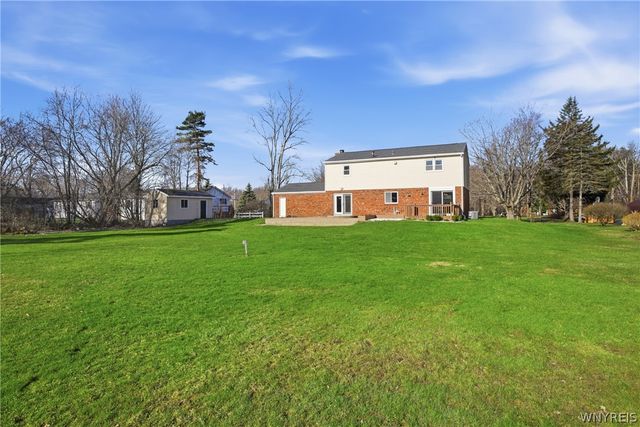 7033 Derby Road, Evans, NY 14047