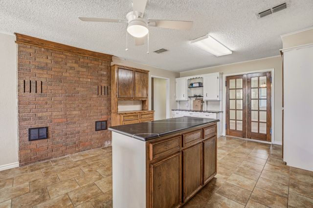 621 County Road 484, Stephenville, TX 76401