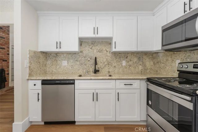 28518 Via Las Flores, Murrieta, CA 92563