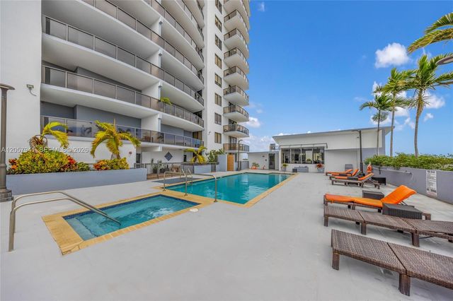2301 SW 27th Avenue 1102, Miami, FL 33145