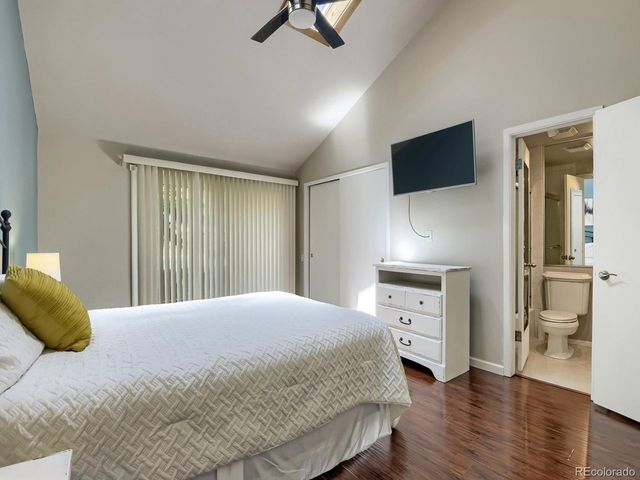 2884 S Oakland Cir, Aurora, CO 80014