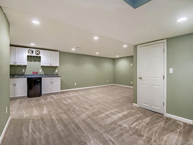 2884 S Oakland Cir, Aurora, CO 80014