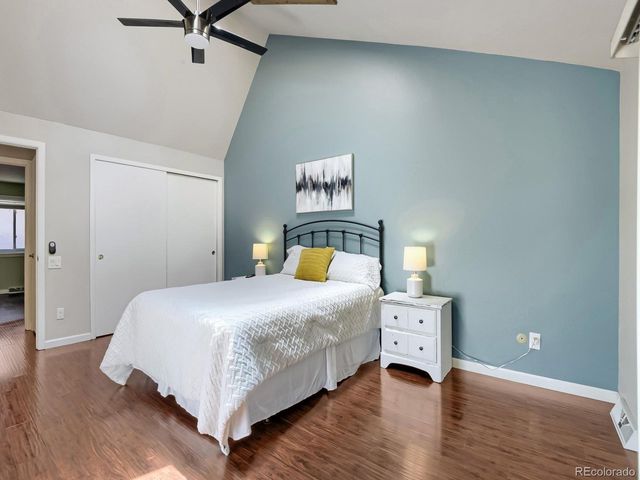 2884 S Oakland Cir, Aurora, CO 80014