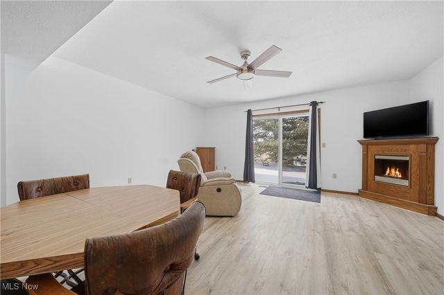 758 Beverly Avenue, Canal Fulton, OH 44614