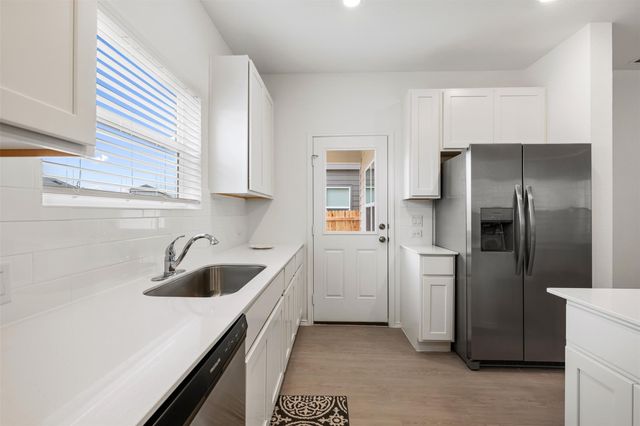 954 Soapstone PASS, Maxwell, TX 78656