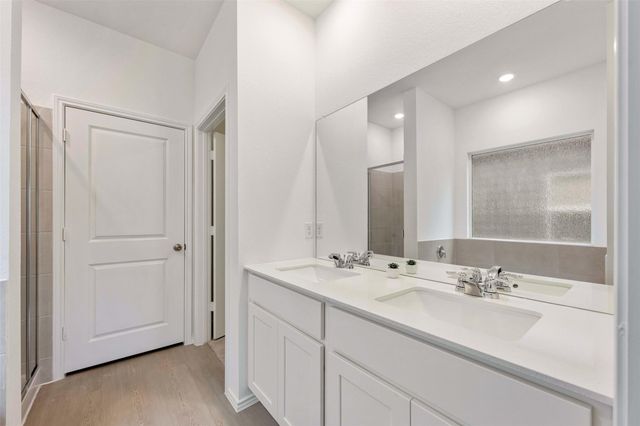 954 Soapstone PASS, Maxwell, TX 78656